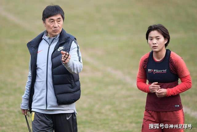 班顿首节表现不佳，仅得5分状态低迷